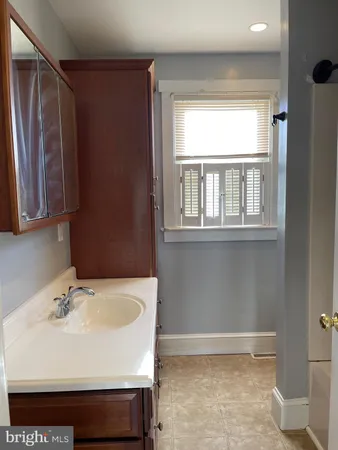 $2,100 | 23 Addison Street, Oxford, PA 19363