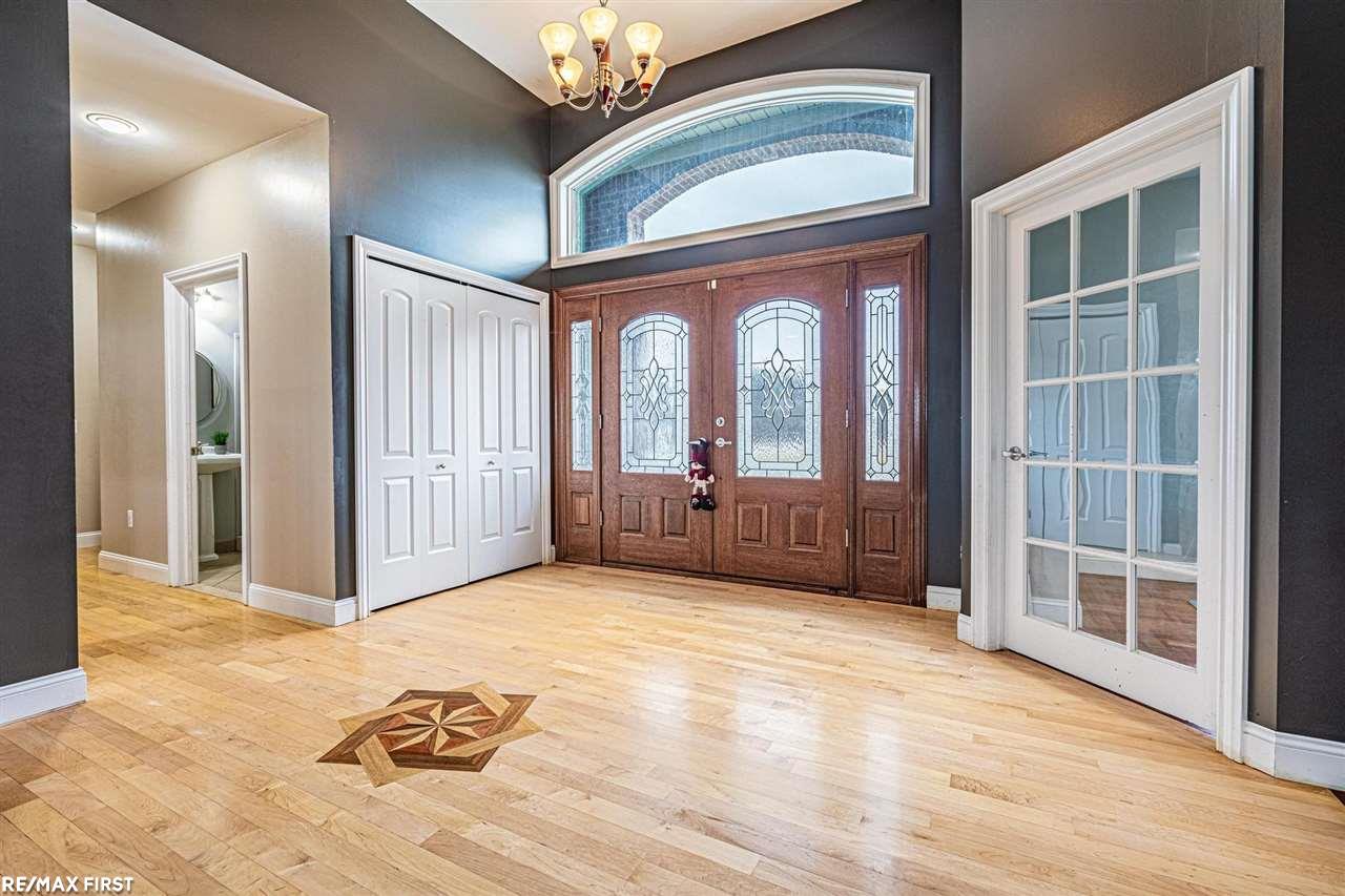 8730 Division Road Columbus, MI 48063 - Photo 4 of 39