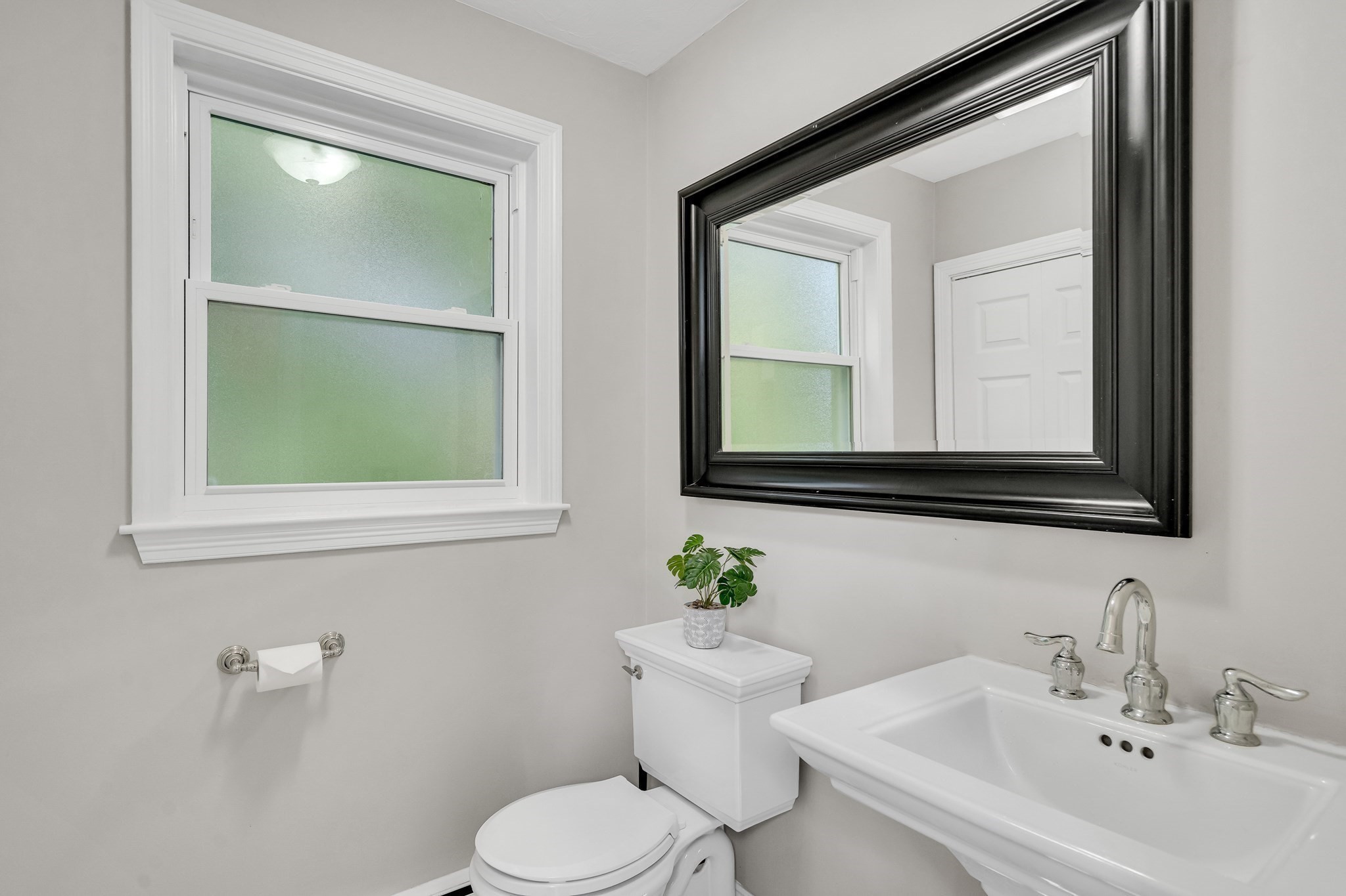 7 Duffield Road Hopkinton, MA 01748 - Photo 17 of 40 Gallery Image 17