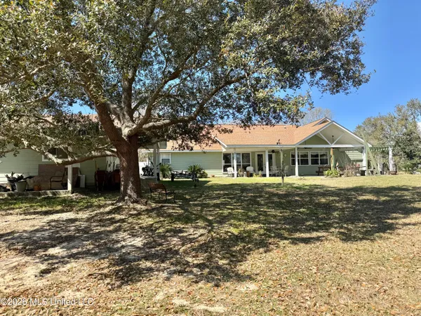 $376,000 | 4818 Oakwood Street, Moss Point, MS 39563