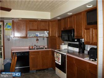 9 Mary Bell Road Audubon, PA 19403 - Photo 2 of 6 Gallery Image 2
