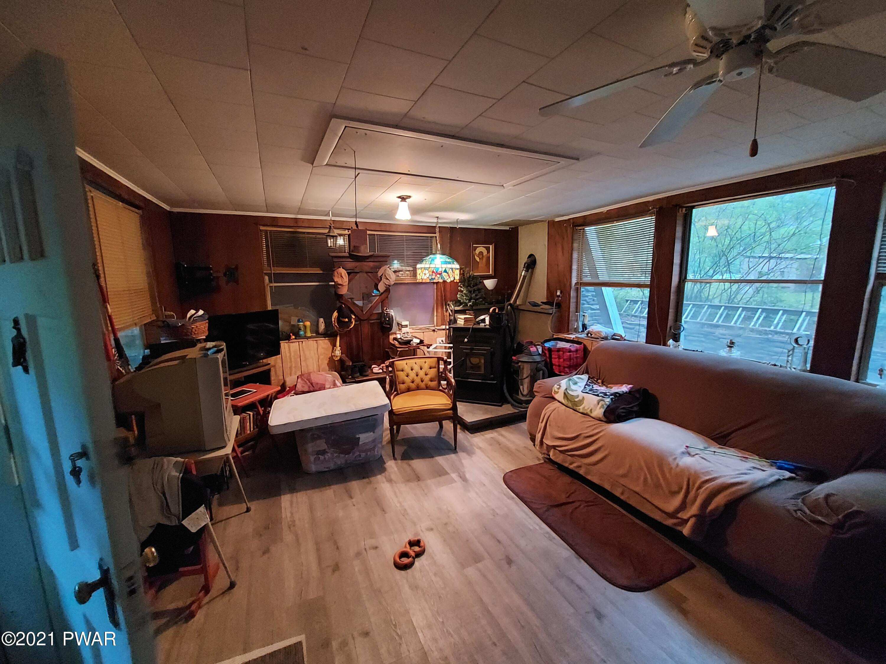 50 Penn-York Road Starlight, PA 18461 - Photo 3 of 10