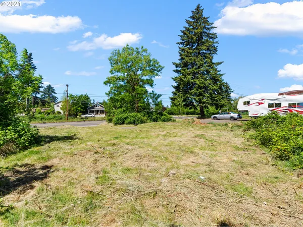 $199,900 | 5716 Southeast 122nd Avenue, Portland, OR 97236