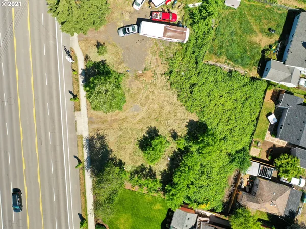 $199,900 | 5716 Southeast 122nd Avenue, Portland, OR 97236