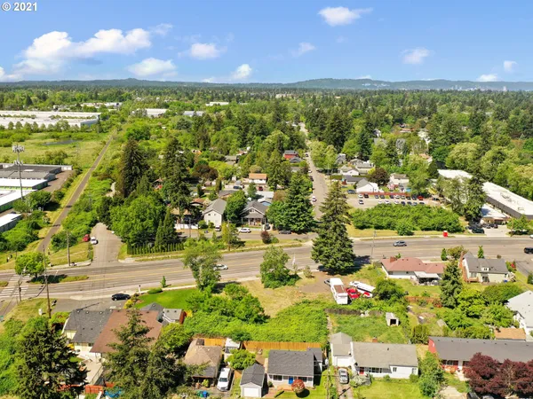 $199,900 | 5716 Southeast 122nd Avenue, Portland, OR 97236