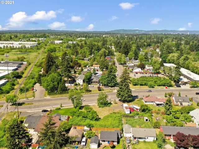 $199,900 | 5716 Southeast 122nd Avenue, Portland, OR 97236