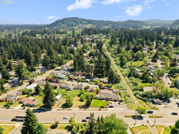 $199,900 | 5716 Southeast 122nd Avenue, Portland, OR 97236