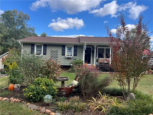 $220,000 | 270 Mt Pleasant Church Road, State Road, NC 28676