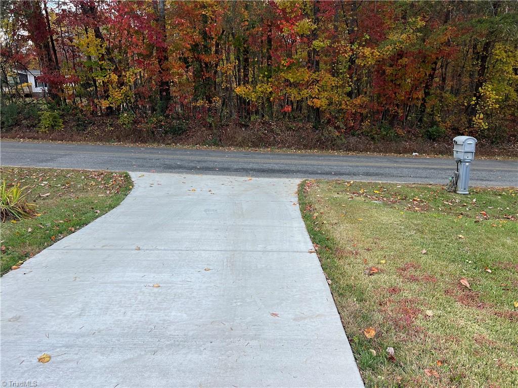 270 Mt Pleasant Church Road State Road, NC 28676 - Photo 12 of 37