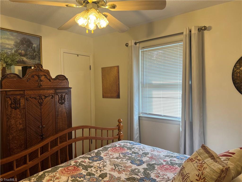 270 Mt Pleasant Church Road State Road, NC 28676 - Photo 28 of 37