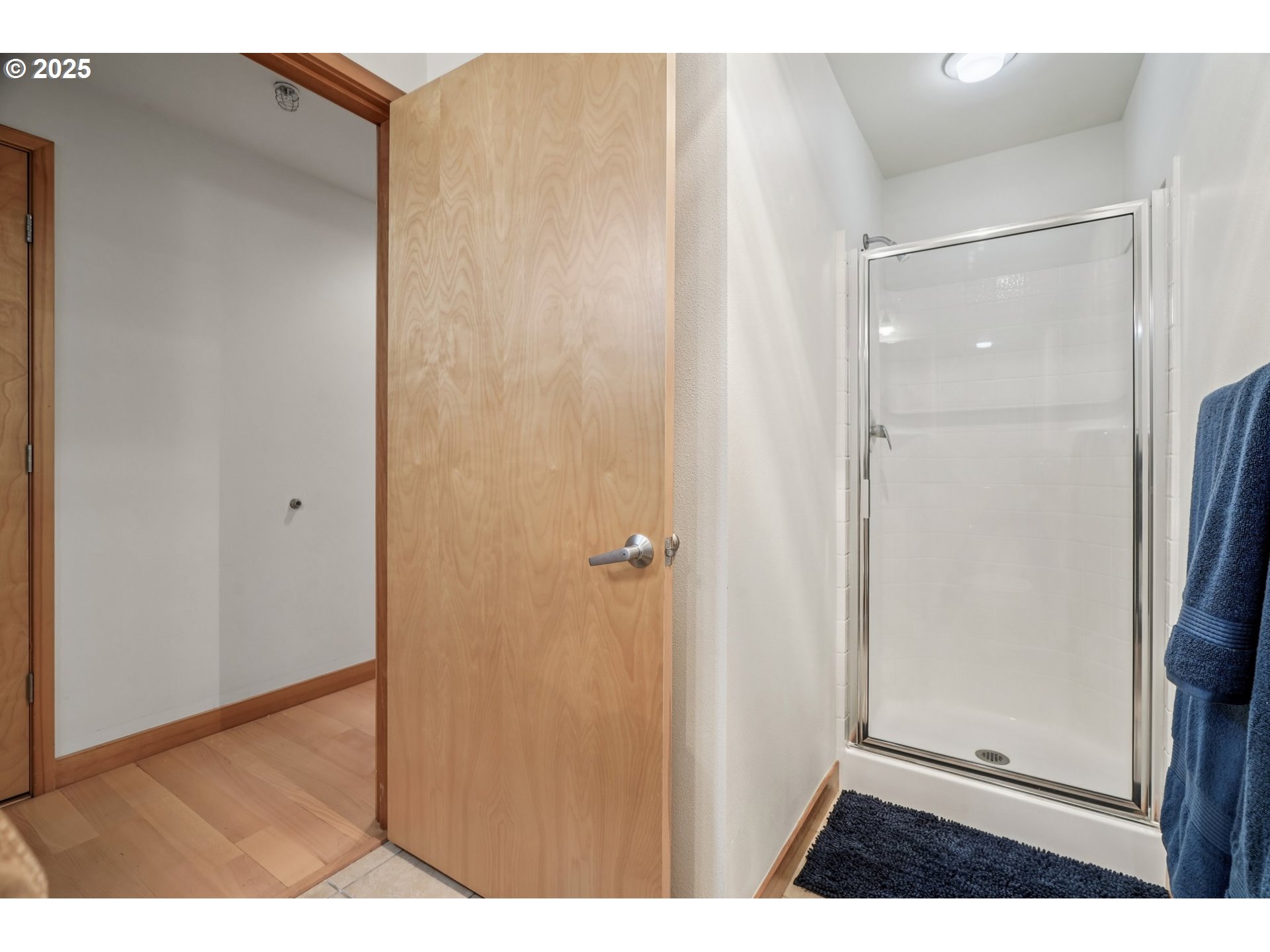 300 West 8th Street, Unit 206 Vancouver, WA 98660 - Photo 19 of 42 a view of a bathroom