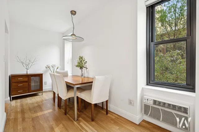 $1,250,000 | 250 West 103rd Street, Unit 3A | Upper West Side