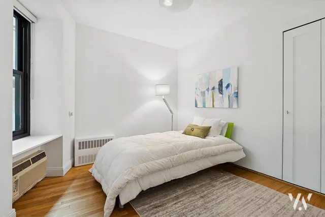 $1,250,000 | 250 West 103rd Street, Unit 3A | Upper West Side