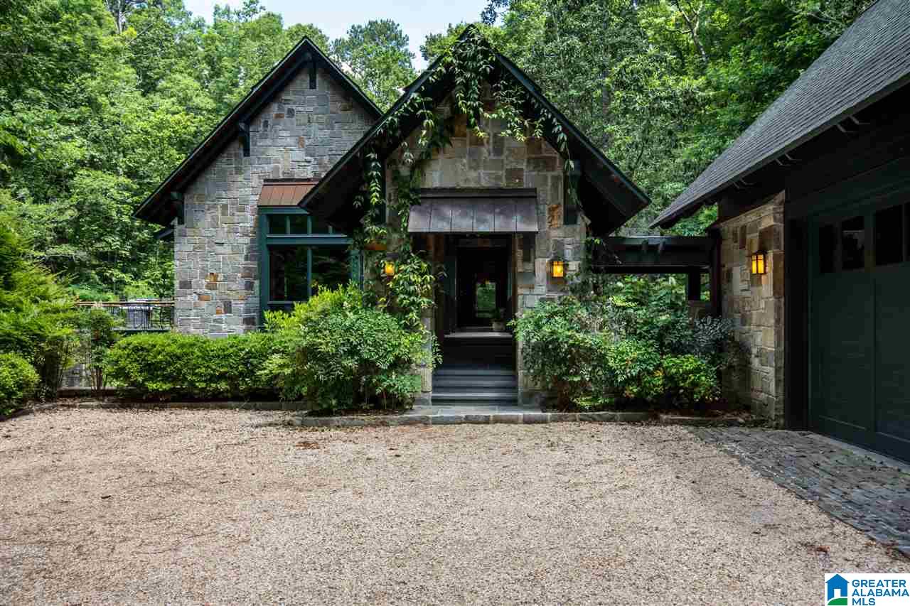 3556 Spring Valley Court Birmingham, AL 35223 - Photo 5 of 50