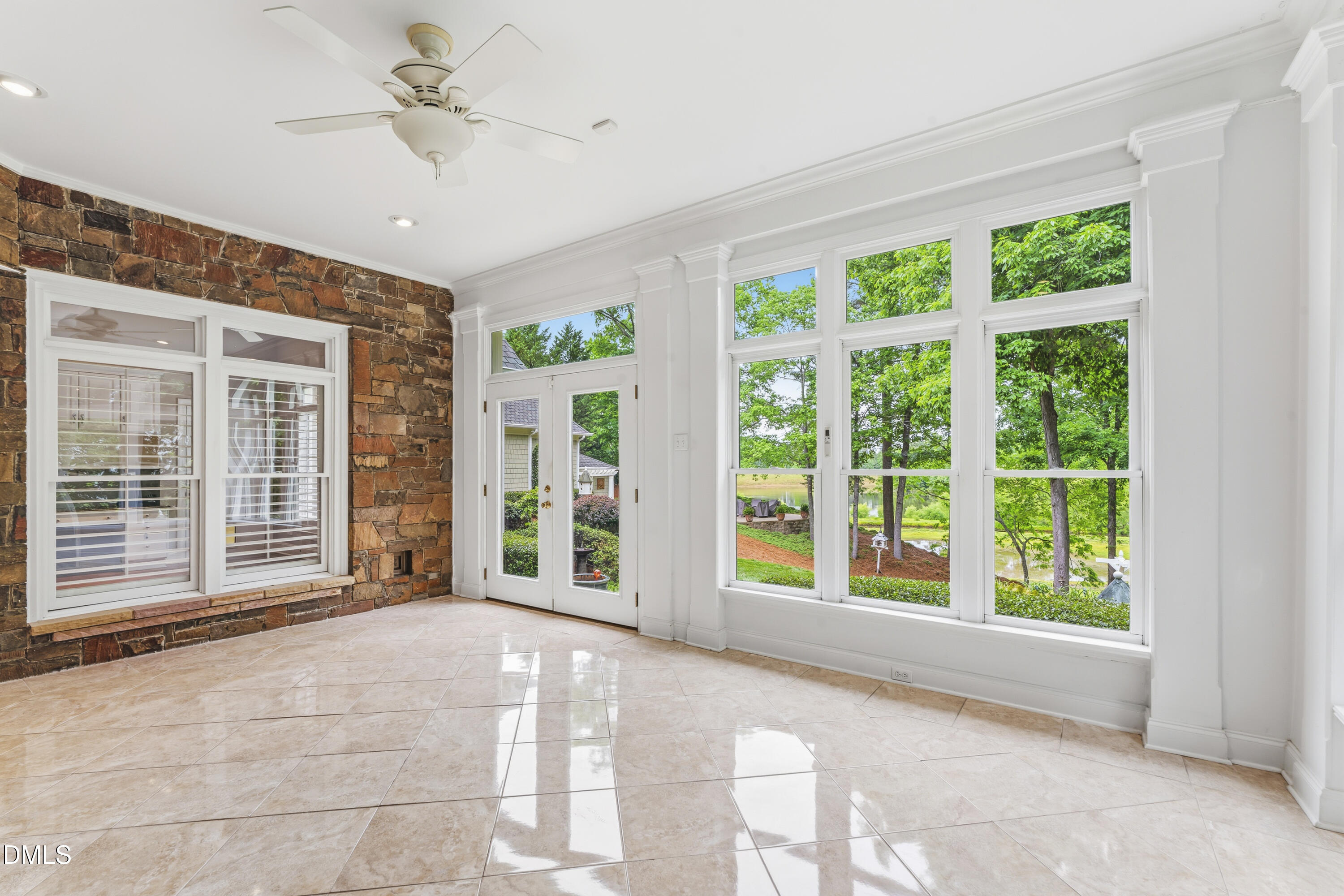 303 Pond Bluff Way Cary, NC 27513 - Photo 36 of 106 photos_high_resolution_DSC07457