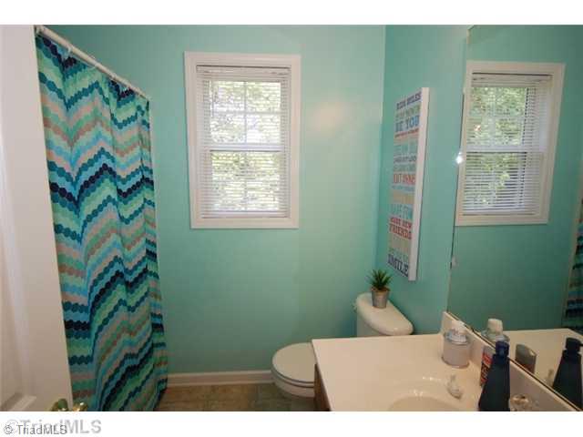 5550 Jason Road Greensboro, NC 27405 - Photo 11 of 16 Exterior Front. Hall Bathroom