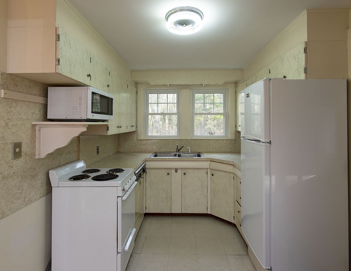 99 South Road North Hampton, NH 03862 - Photo 3 of 19