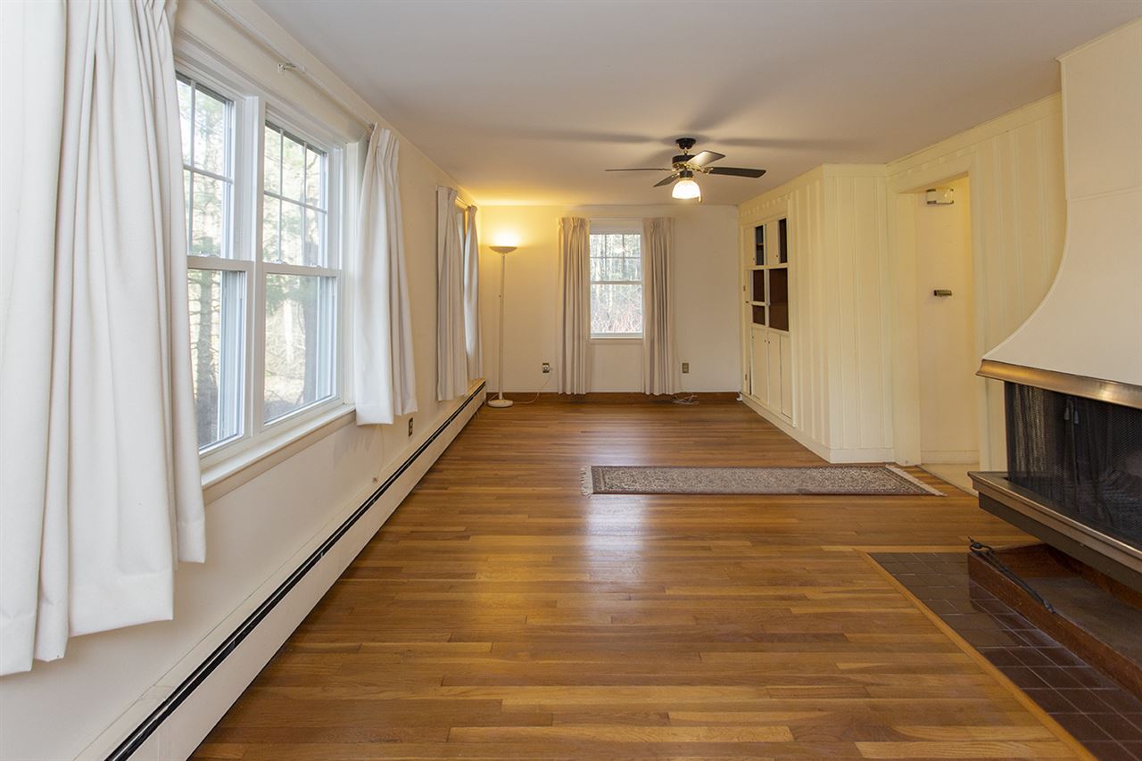 99 South Road North Hampton, NH 03862 - Photo 6 of 19