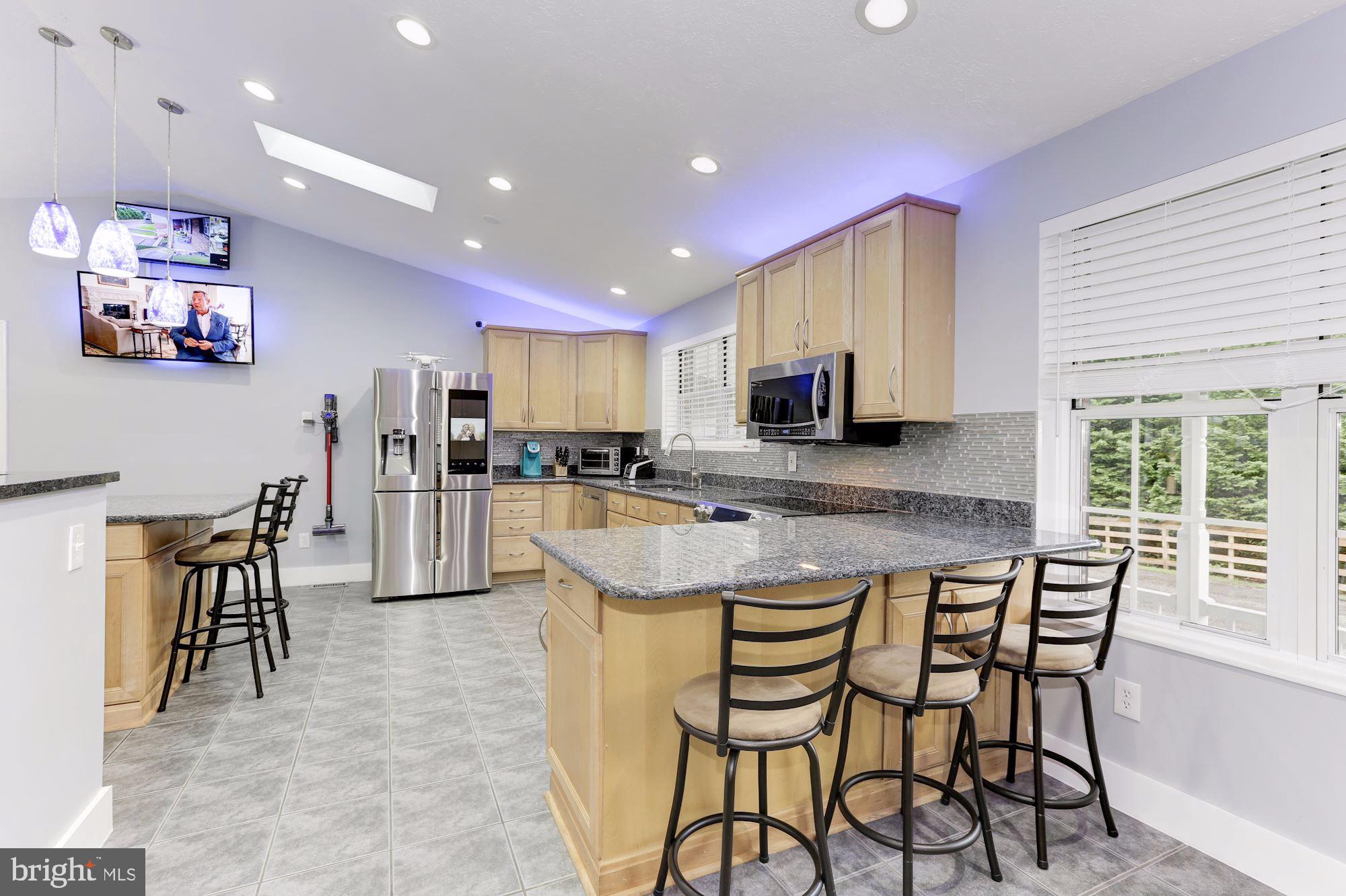 1723 Bayside Beach Road Pasadena, MD 21122 - Photo 1 of 67 Gallery Image 1