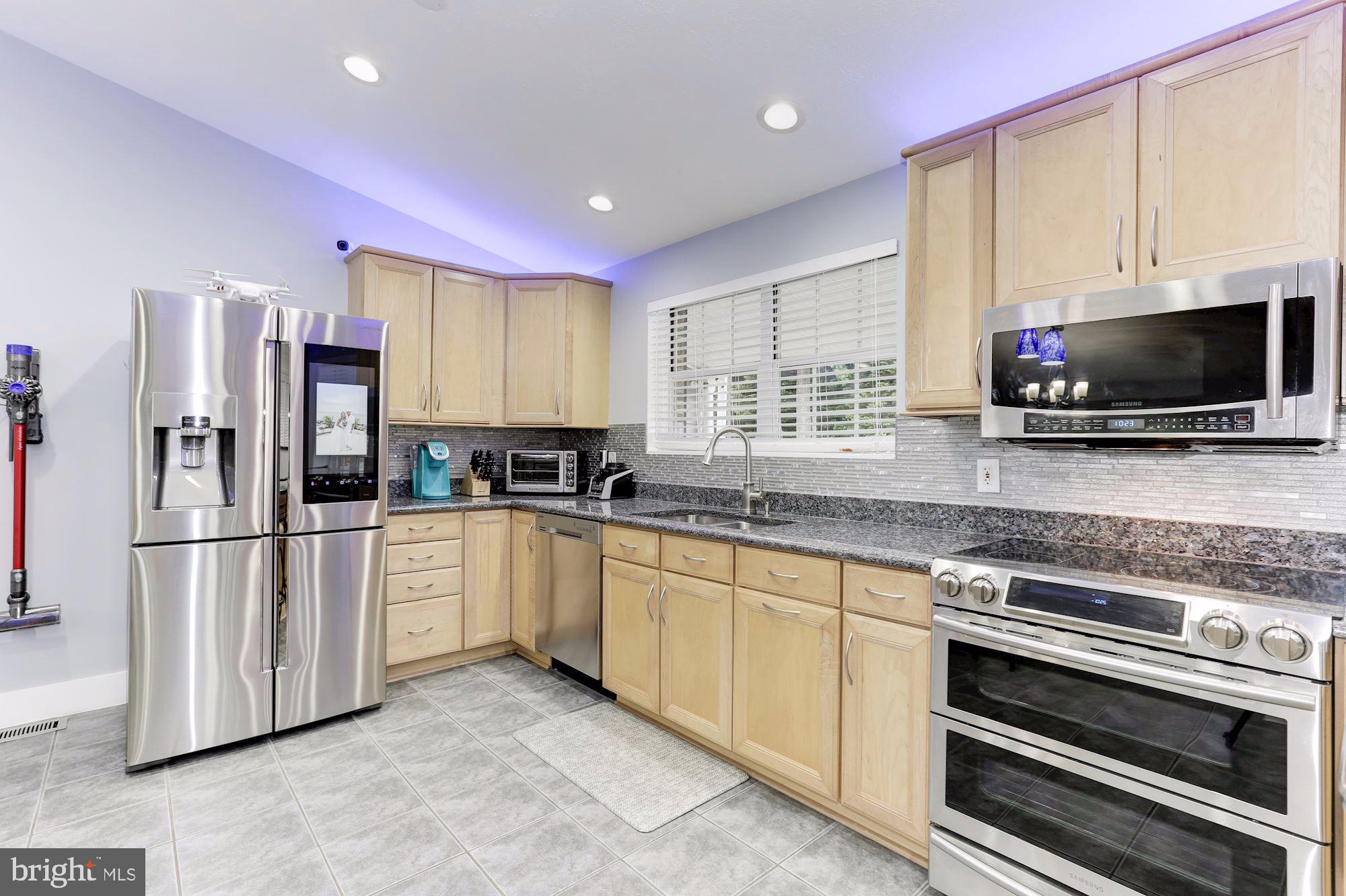 1723 Bayside Beach Road Pasadena, MD 21122 - Photo 16 of 67 Gallery Image 16