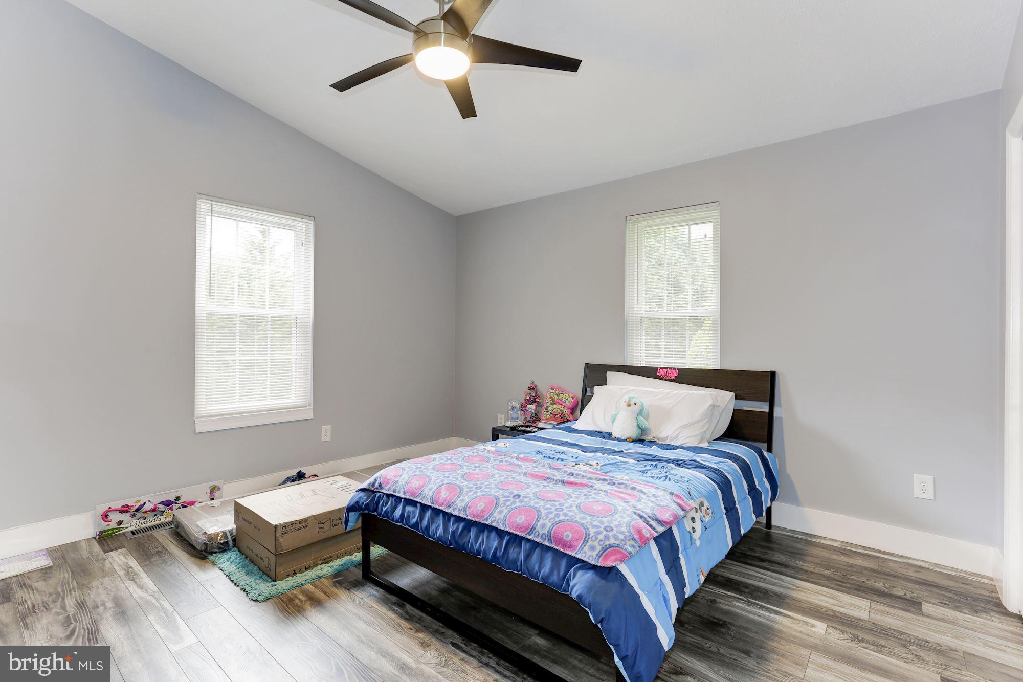 1723 Bayside Beach Road Pasadena, MD 21122 - Photo 37 of 67 3rd bedroom