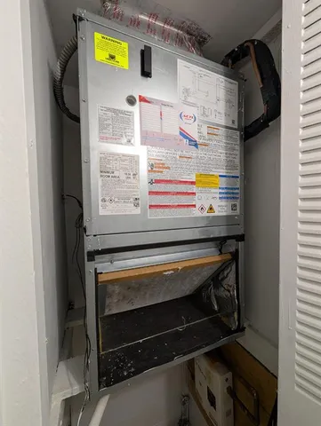 an empty room with a empty space and windows