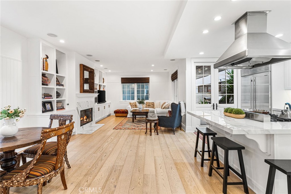 320 Heliotrope Avenue Corona del Mar, CA 92625 - Photo 25 of 70