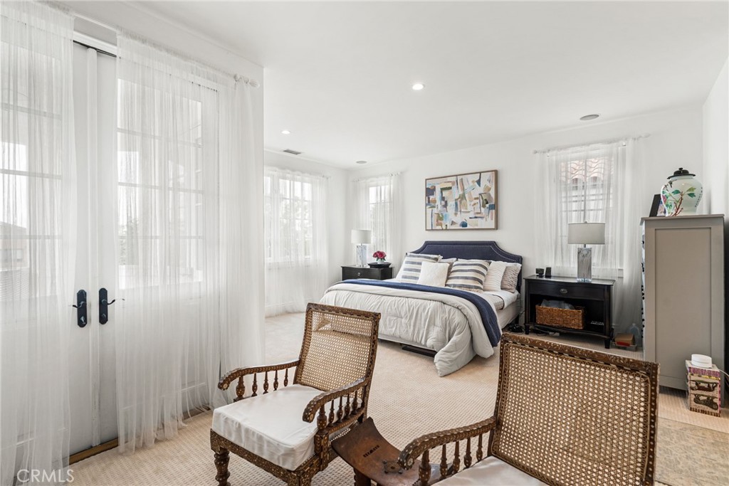 320 Heliotrope Avenue Corona del Mar, CA 92625 - Photo 35 of 70