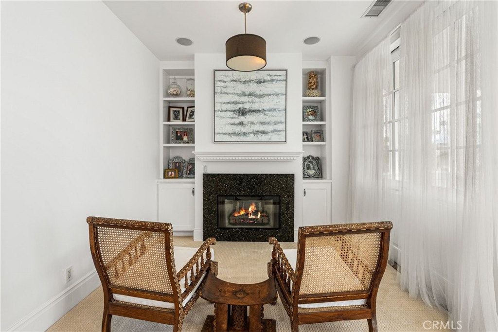 320 Heliotrope Avenue Corona del Mar, CA 92625 - Photo 36 of 70