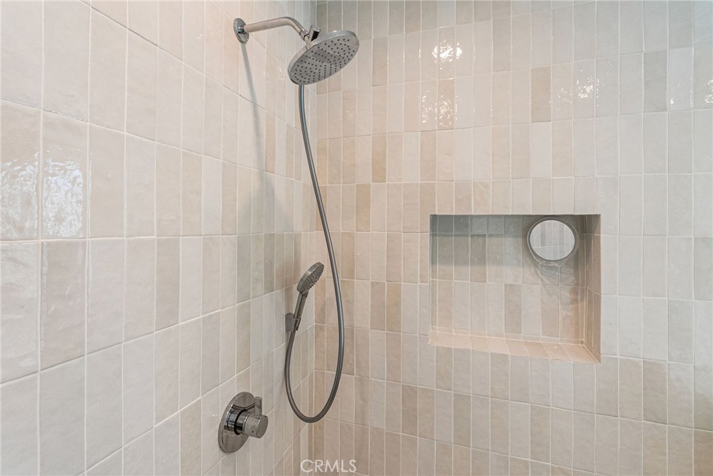 320 Heliotrope Avenue Corona del Mar, CA 92625 - Photo 41 of 70