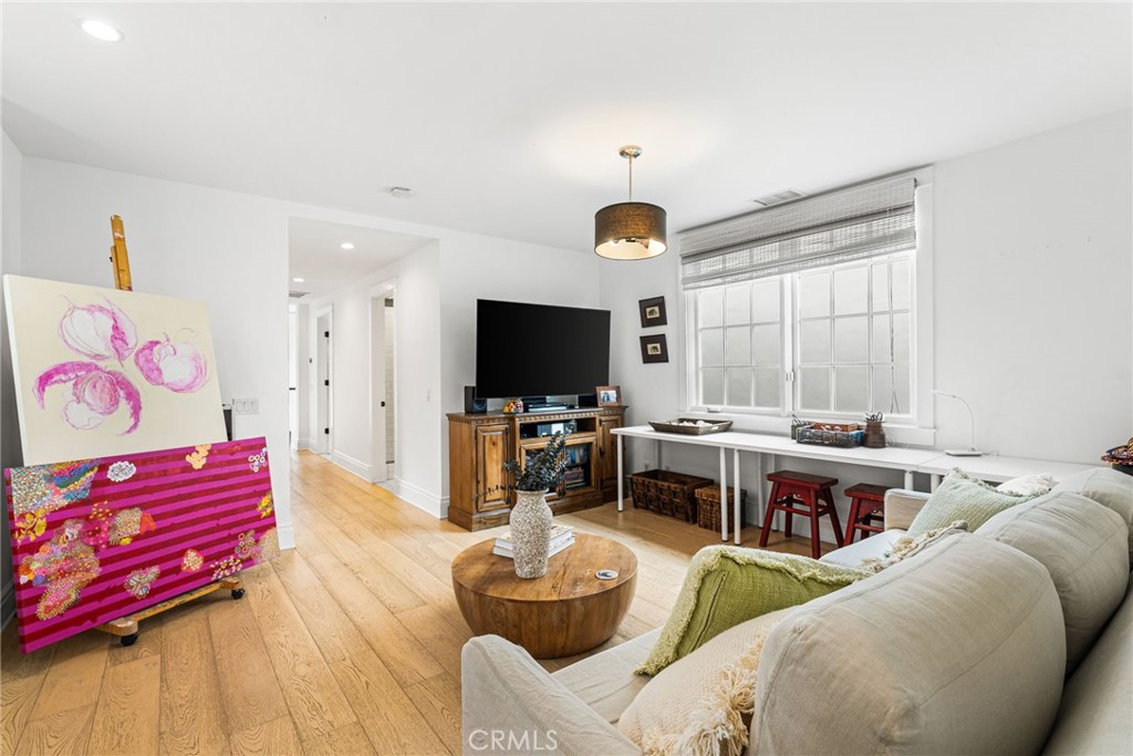 320 Heliotrope Avenue Corona del Mar, CA 92625 - Photo 43 of 70