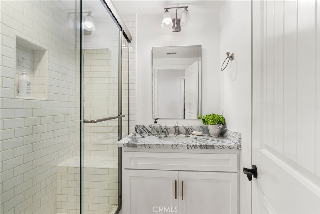 320 Heliotrope Avenue Corona del Mar, CA 92625 - Photo 44 of 70