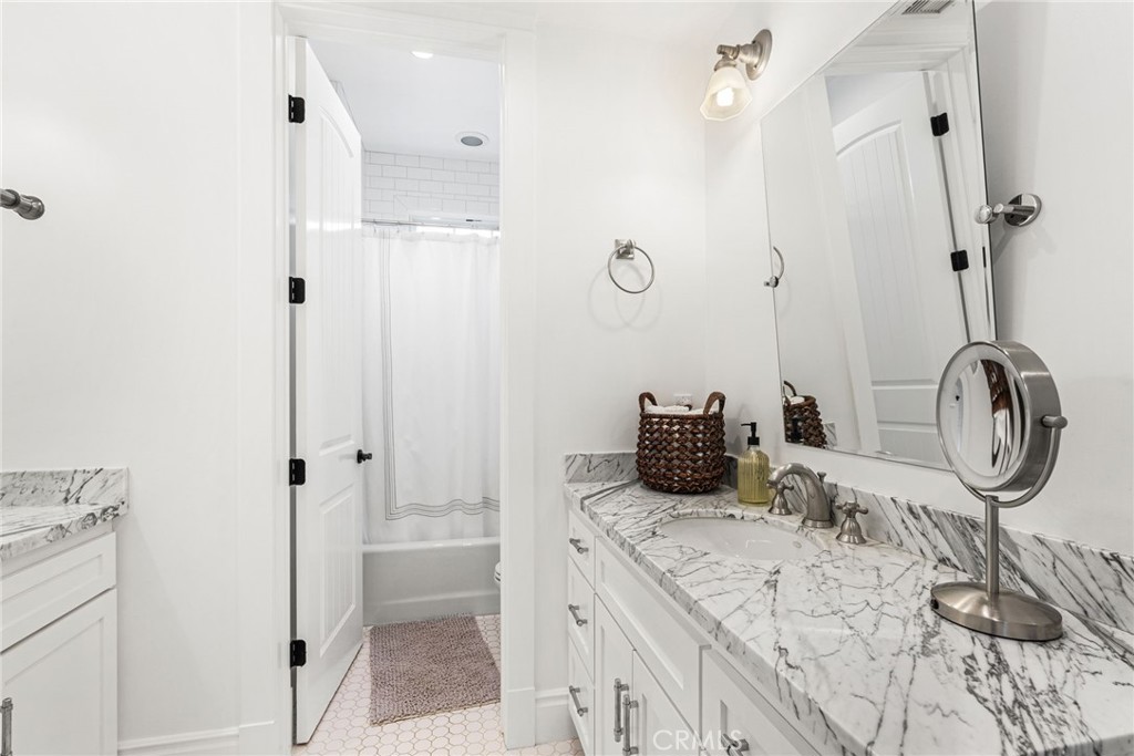 320 Heliotrope Avenue Corona del Mar, CA 92625 - Photo 46 of 70