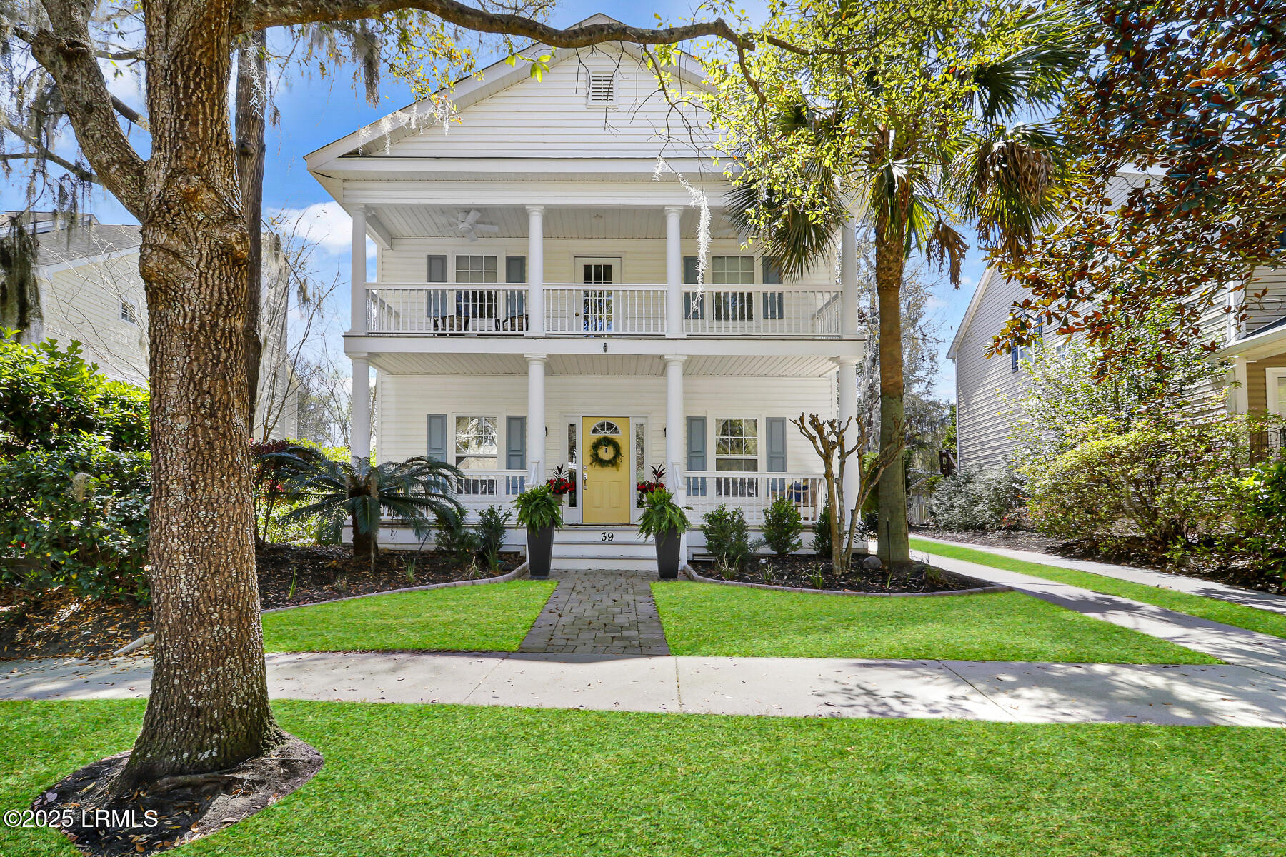 39 Barrington Ave-38