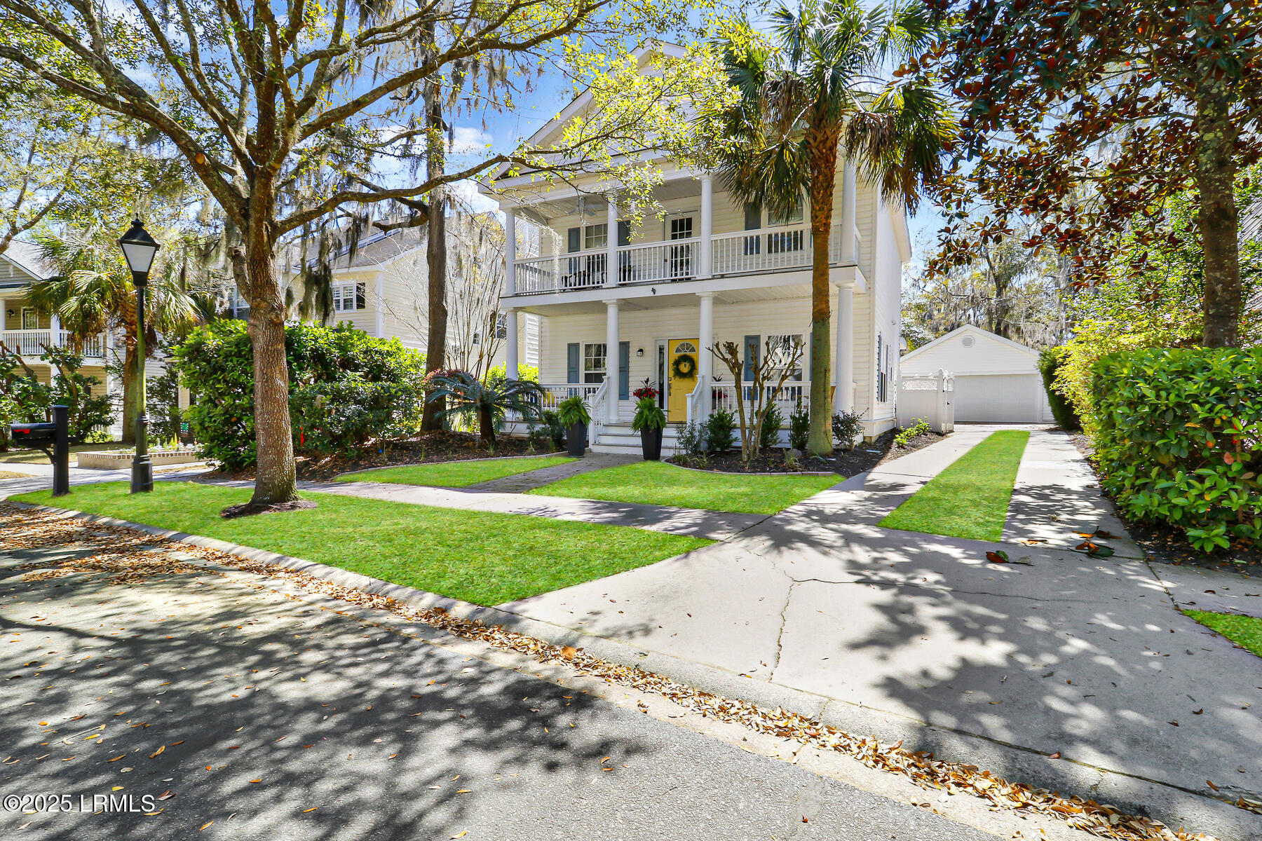 39 Barrington Avenue Bluffton, SC 29910 - Photo 2 of 49 39 Barrington Ave-37
