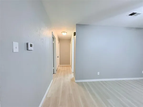 $1,995 | 1511 Laurel Lane, Plano, TX 75074