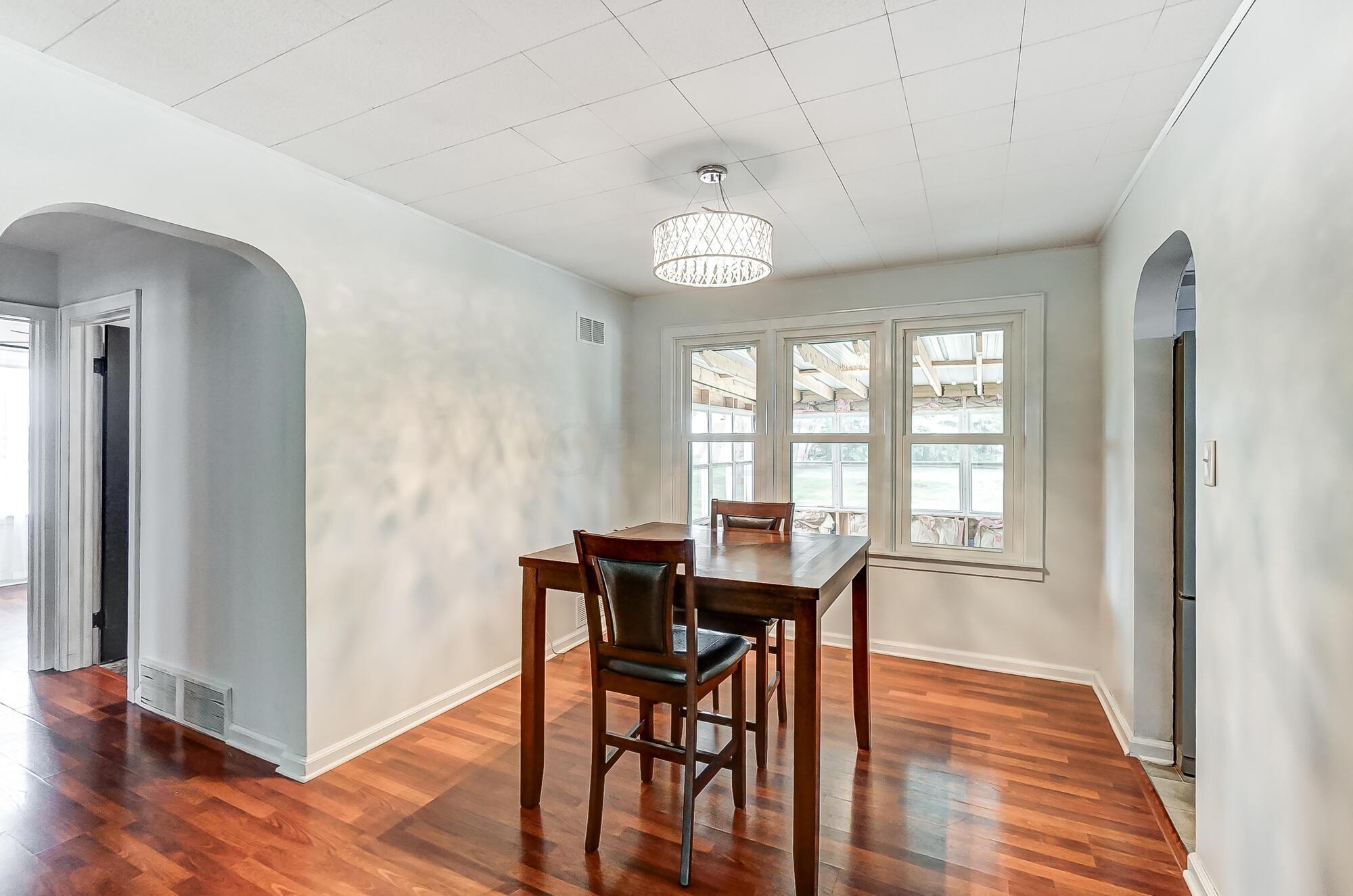 3801 Smeltzer Road Marion, OH 43302 - Photo 9 of 49 010