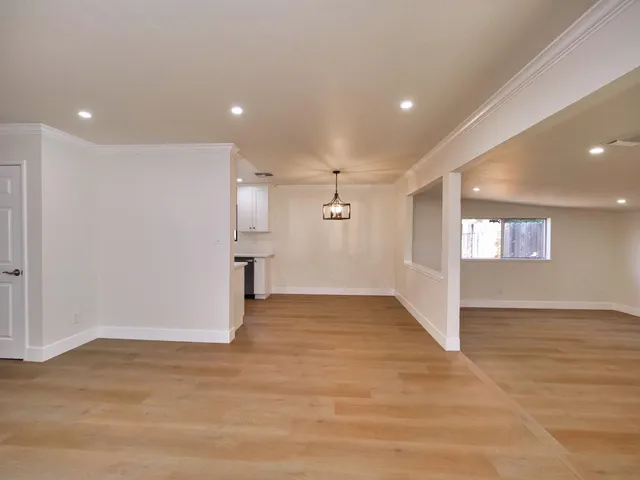 a view of empty room