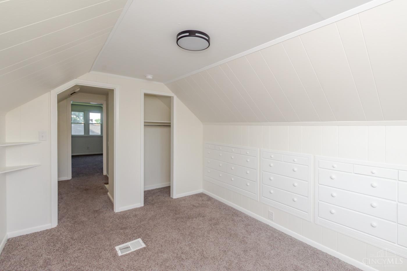 113 Gideon Road Middletown, OH 45044 - Photo 18 of 35