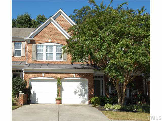 3733 Old Post Road Raleigh, NC 27612 - Photo 1 of 25 front view of a house