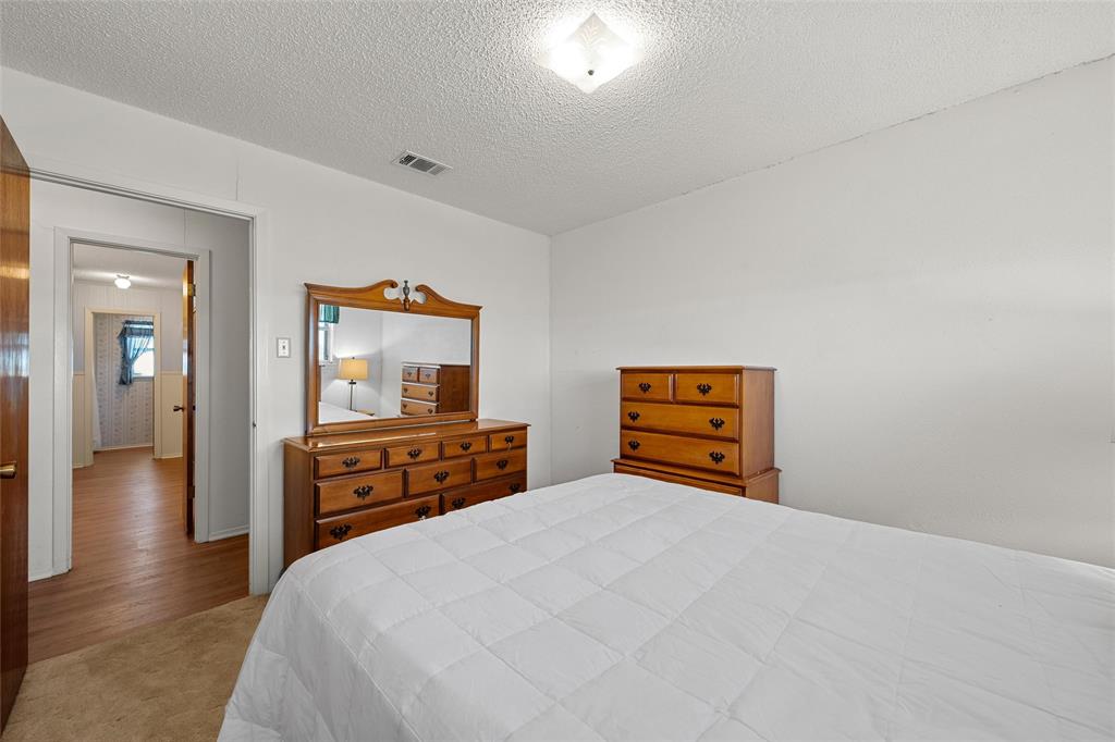 824 Iron Bridge Road Lorena, TX 76655 - Photo 18 of 36