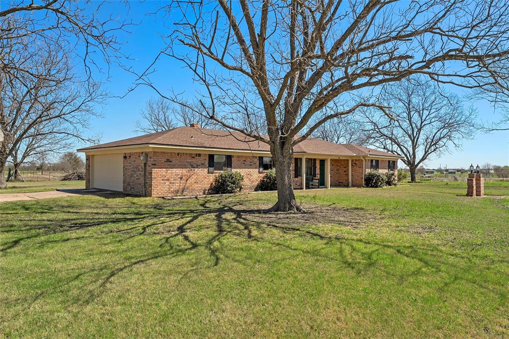 824 Iron Bridge Road Lorena, TX 76655 - Photo 28 of 36