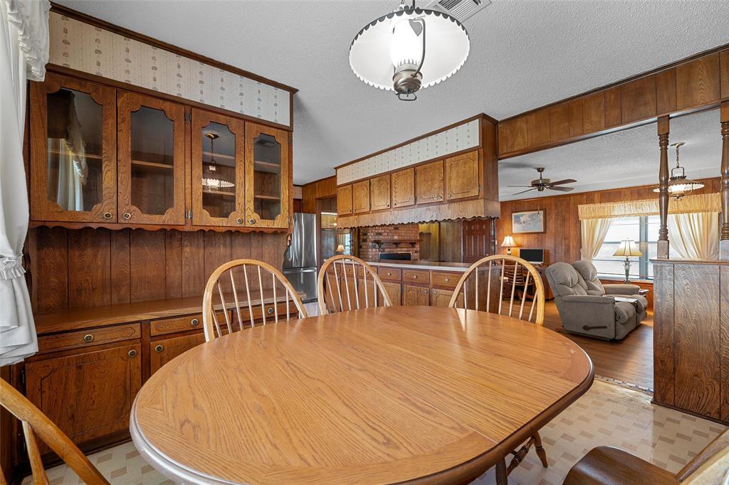 824 Iron Bridge Road Lorena, TX 76655 - Photo 6 of 36