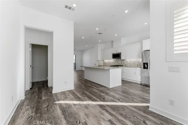 $1,025,000 | 1415 West Cara Drive, Anaheim, CA 92805