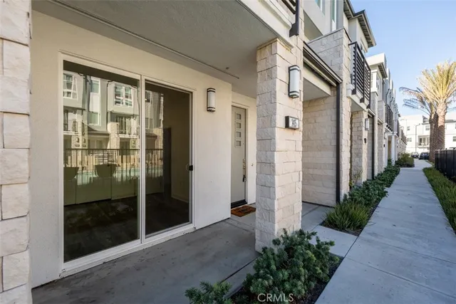 $1,025,000 | 1415 West Cara Drive, Anaheim, CA 92805