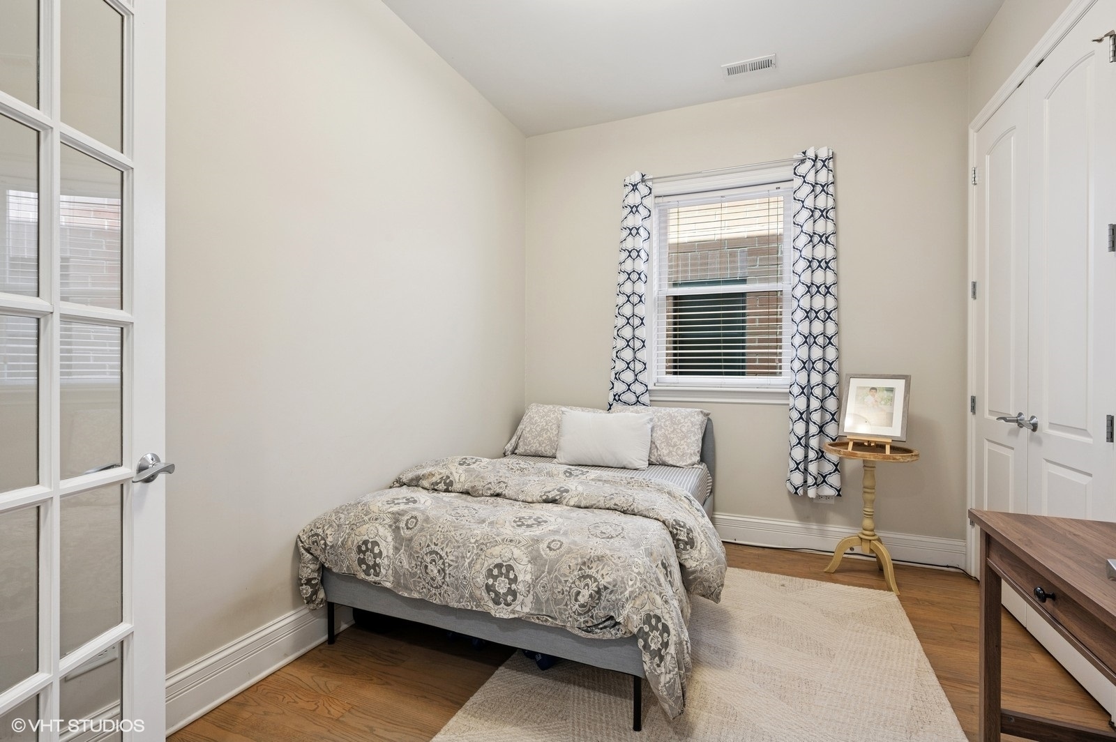 1238 West Jackson Boulevard, Unit 4W Chicago, IL 60607 - Photo 14 of 20