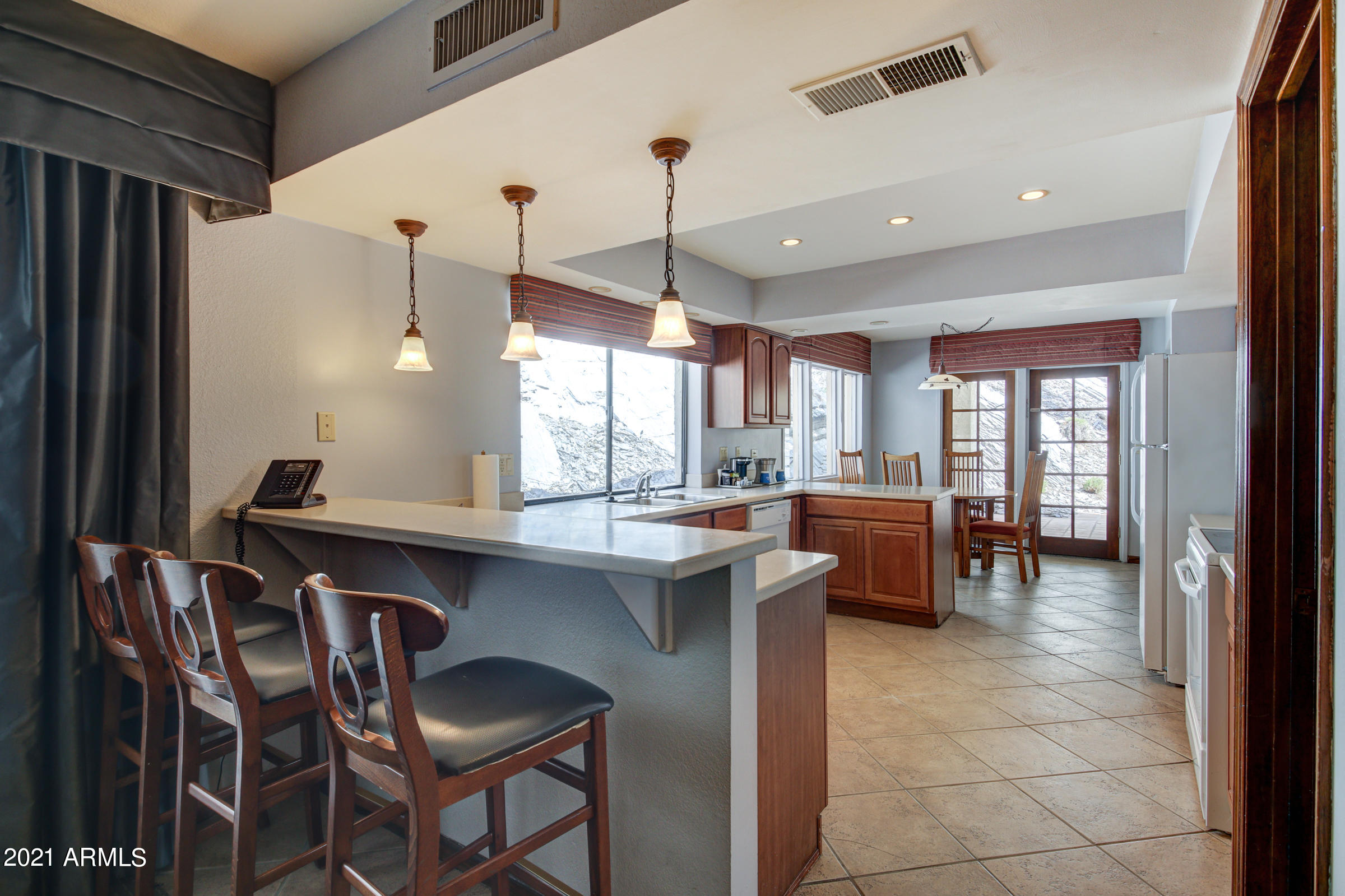 7720 North 17th Street Phoenix, AZ 85020 - Photo 15 of 51 7720 N 17th St-23
