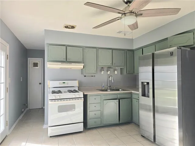 $1,400 | 641 Wiegand Drive, Bridge City, LA 70094