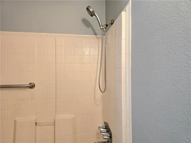 $1,400 | 641 Wiegand Drive, Bridge City, LA 70094