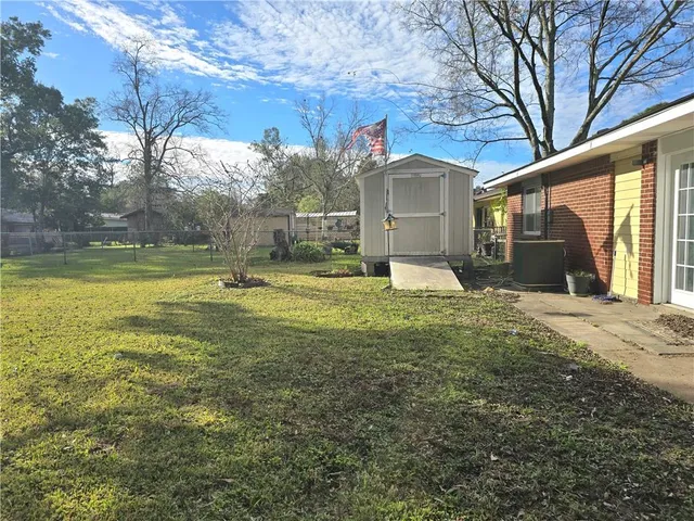 $1,400 | 641 Wiegand Drive, Bridge City, LA 70094